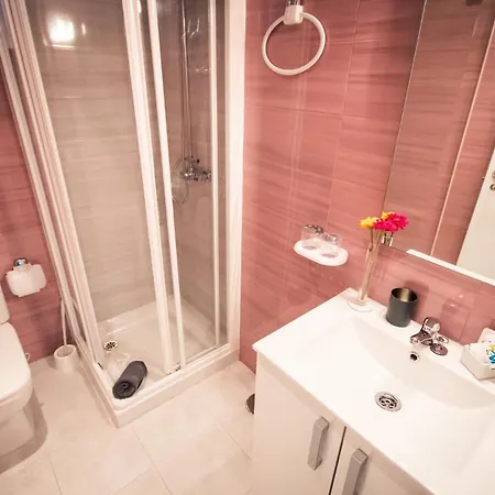 Apartment Holidays2malaga Heredia 3 Bedroom Opposite Port